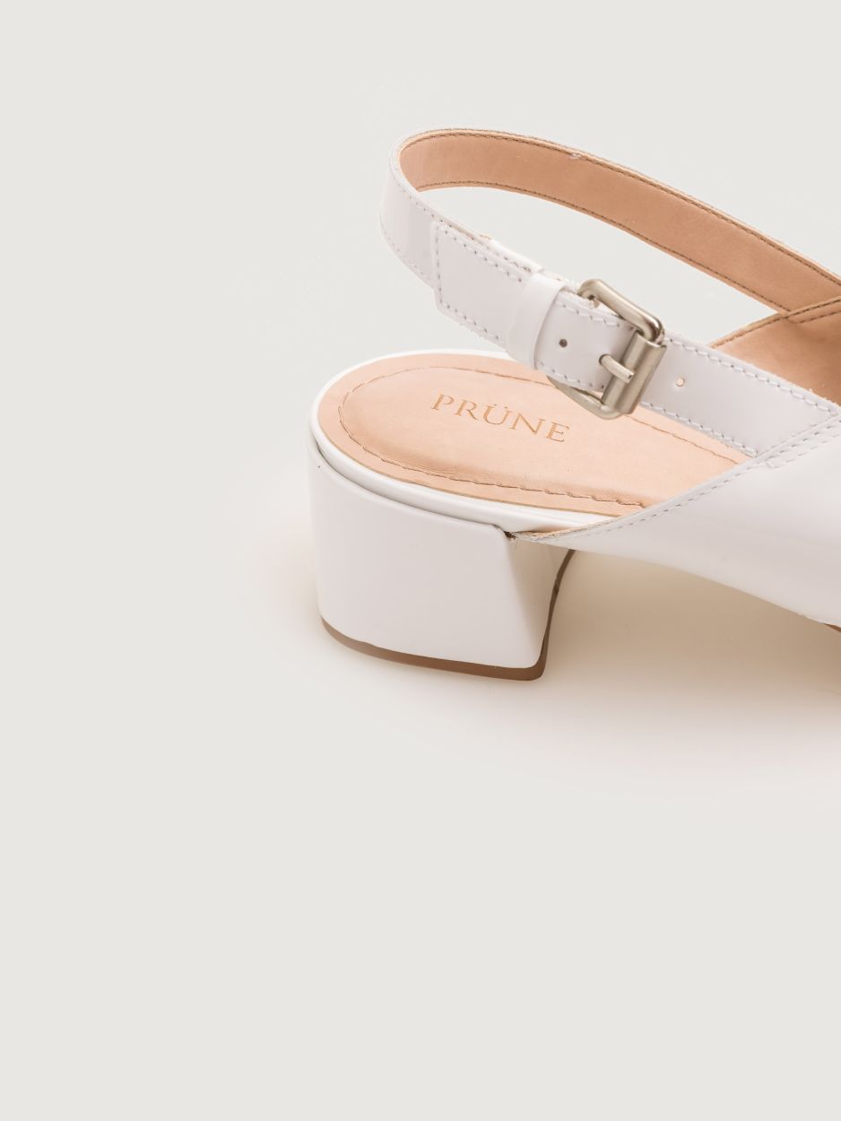 Sandalia Musanze En Cuero Charol